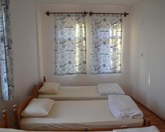 Kabak Mamma's Hostel - Adults Only - Uzunyurt - Bedroom