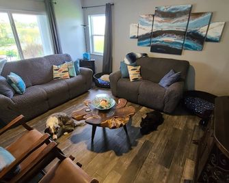 Cozy Lake House surrounded by nature - Lake Placid - Obývací pokoj
