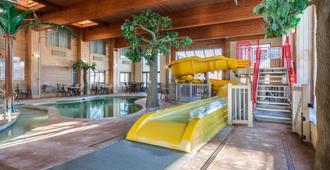 Comfort Suites Green Bay - Green Bay - Pool