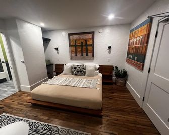 Stay At Jimmy's - Woodstock