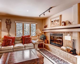 Townsend Place, A Vail Resorts Property - Avon
