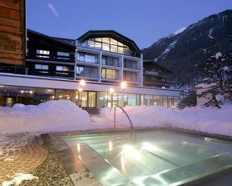 Hotel Madlein - Ischgl - Building