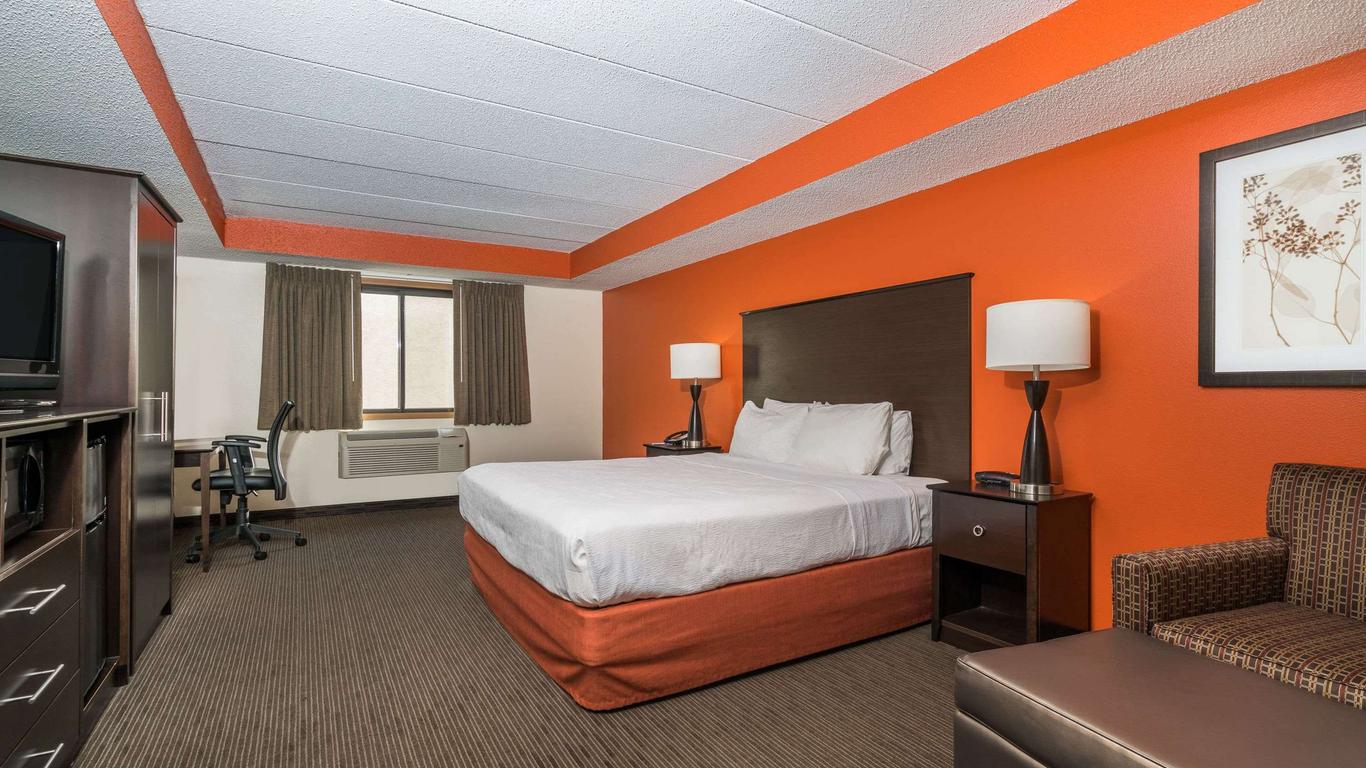 Baymont By Wyndham Bloomington Msp Airport