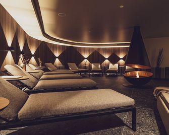 Hotel Waldhuus - דאבוס - טרקלין