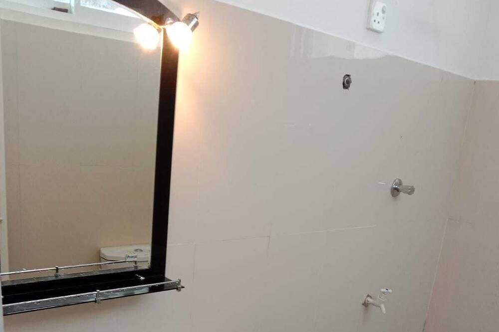 Happy Stay Holiday Inn - Hikkaduwa - Bathroom