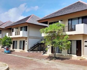 بي دي آي تاون هاوس هوتل آند ريزيدنس باليكبابان - باليكبابان - مبنى