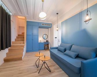 ألور سنترال بوتيك هوتل - Lefkáda - غرفة معيشة