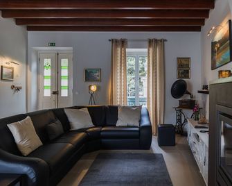 Casa da Tia Luísa - Furnas - Wohnzimmer