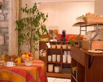 Logis Hotel Le Commerce - Mirepoix