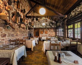 Logis Hôtel Le Dahu - Le Coteau - Restaurant