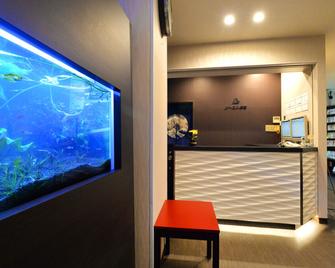 Business Hotel Bl Kuwana - Kuwana - Front desk