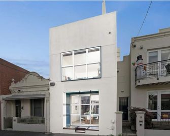 Stunning Converted Warehouse in Carlton North - Melbourne - Gebäude