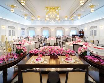 Hotel Monterey Sendai - סנדאי - מסעדה