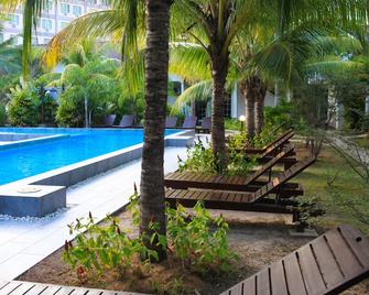 White Lodge - Langkawi - Pool