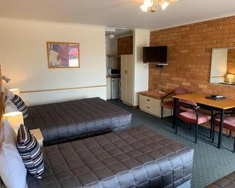 Newell Motor Inn Narrandera - Narrandera - Schlafzimmer