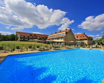 Hotel Du Chateau - Rocamadour - Pool