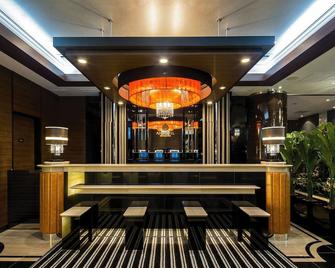 Apa Hotel Shinjuku Gyoemmae - Tokyo - Bar