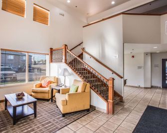 Quality Inn and Suites Meridian - West Boise - Meridian - Lobby