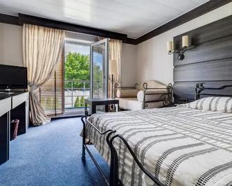 Bakkara Hotel - קייב - חדר שינה