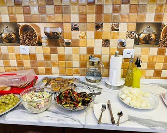 Soro Hotel - דושאנבי - בופה