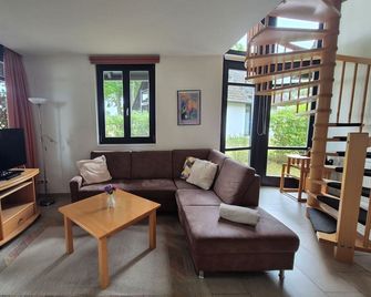 Ferienhaus Plau am See, direkt am Wasser - Plau am See
