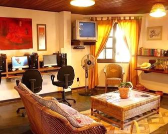 Pousada Ogum Marinho - פראיה דו פורטה - סלון