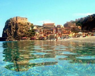 Hotel U' Bais - Scilla