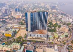 Lagos Continental Hotel - Lagos - Building