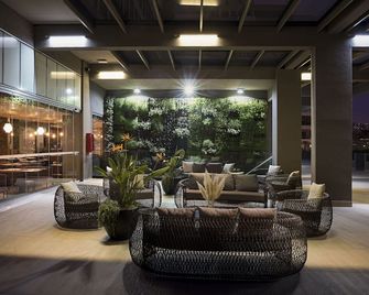 Novotel Viña Del Mar - וינה דל מר - לובי