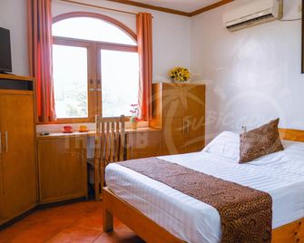 The Pub Hotel - Olongapo - Chambre