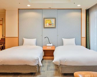 Central Hotel Sasebo - Sasebo