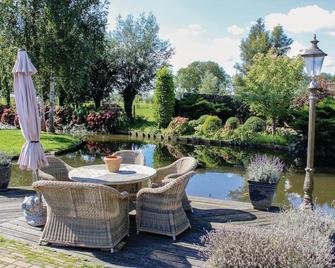 Hoeve Alegria - Hoogwoud - Patio