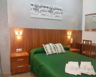 Hostal San Francisco - Cadiz