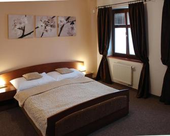 Hotel Pod Hradom - Trenčín