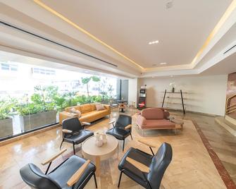 هوتل فاراندا إكسبرس سولوي آند كاسينو - بنما سيتي (بنما) - ردهة