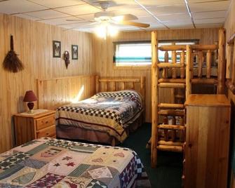 Lena's Northern Pines Resort - Park Falls - Habitación