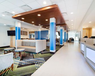 Holiday Inn Express & Suites Niceville - Eglin Area By IHG - Niceville - Recepción