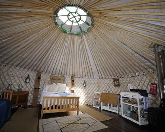 Glamping on the Hill - Radstock - Bedroom