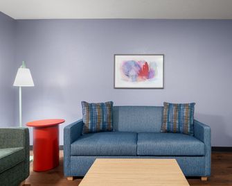 Jacksonville Inn and Suites - Джексонвілл - Спальня