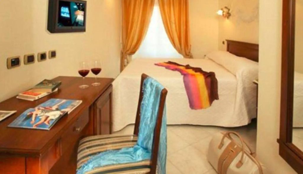 هوتل دي مونتي