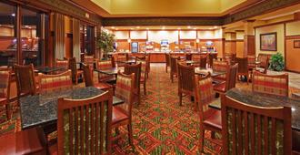 The Q Hotel & Suites - Springfield - Restaurante