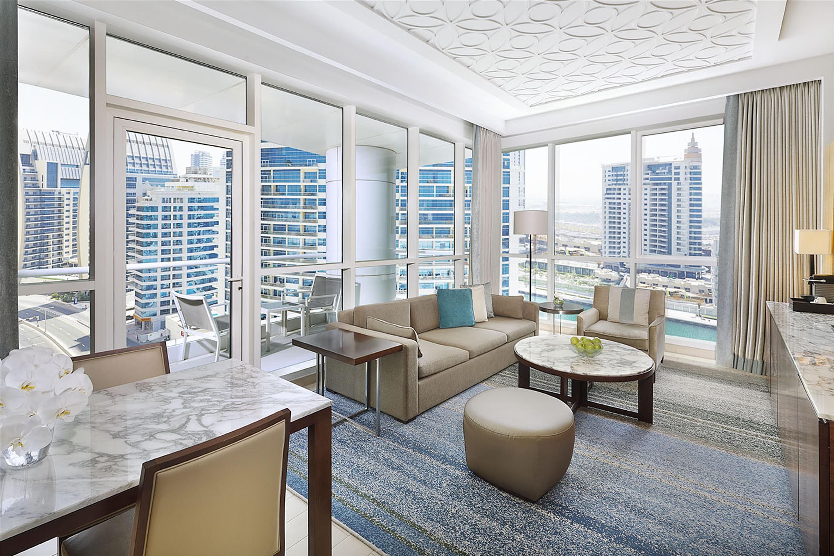 دوبل تري هيلتون دبي - جميرا بيتش