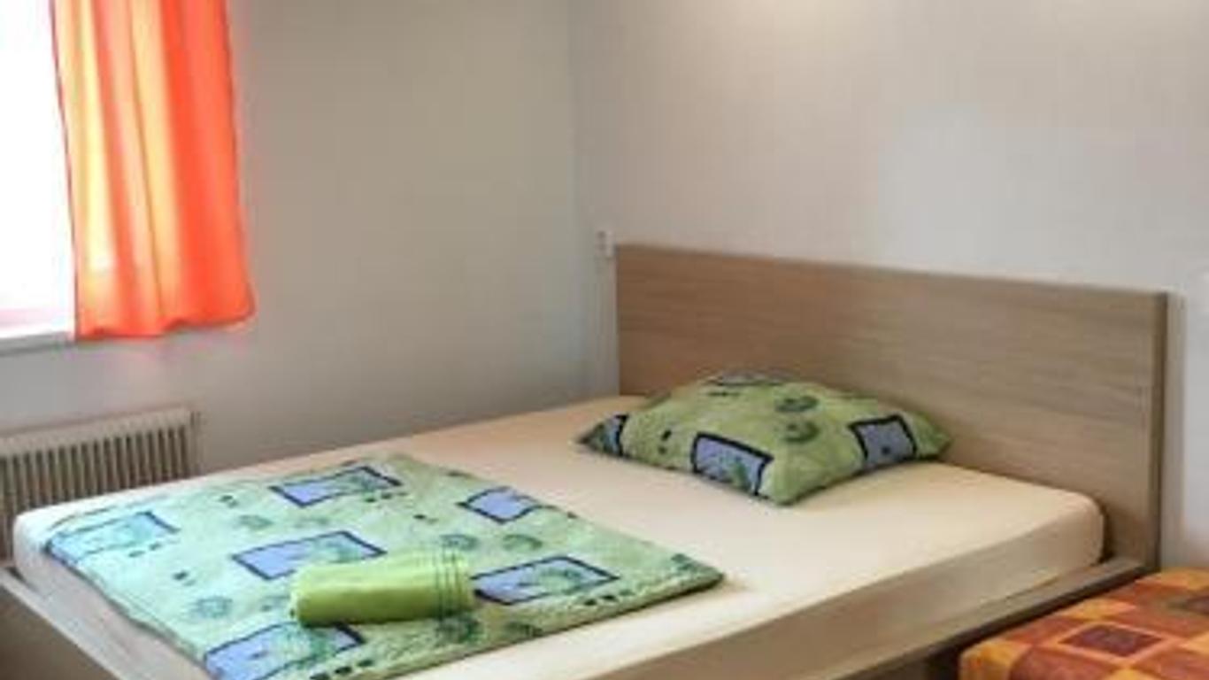 Pension Tyrol