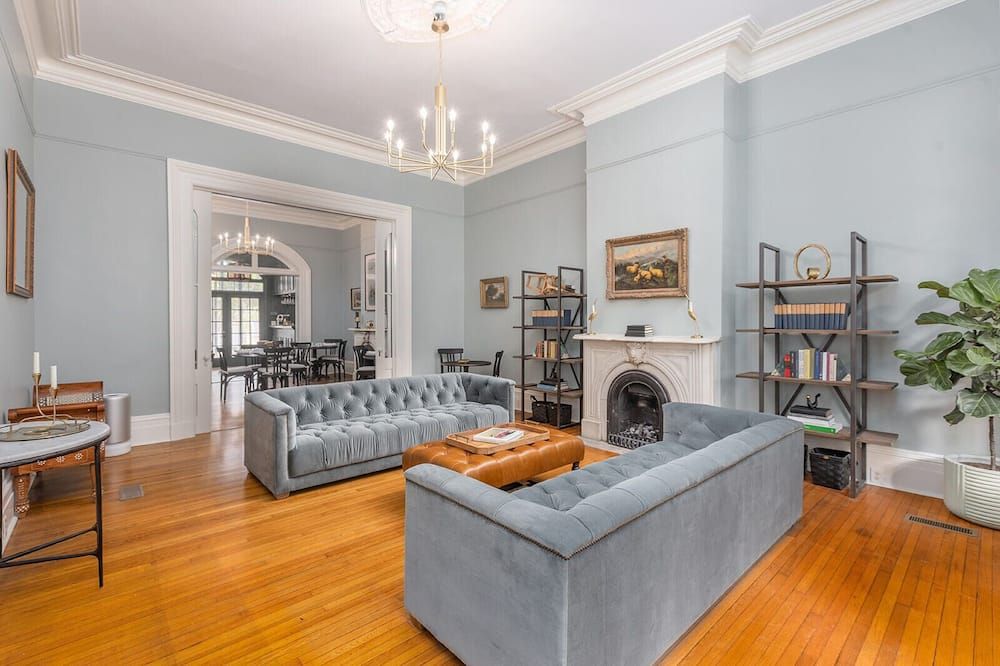 بيلويذر هاوس