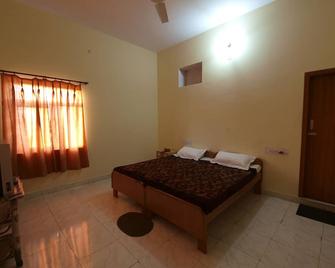 Aditya resort - Sawāi Mādhopur - Schlafzimmer