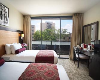 New Capitol Hotel - Jerusalem - Jerusalem - Bedroom