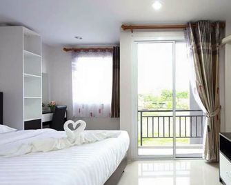 Belleville Hotel - Phetchabun - Ložnice