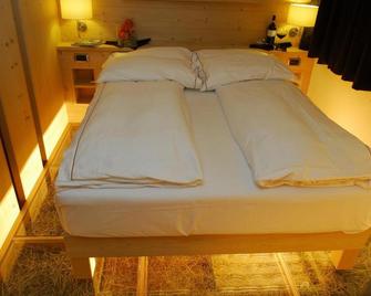 Alpen Hotel Chalet - Valdidentro - Ložnice