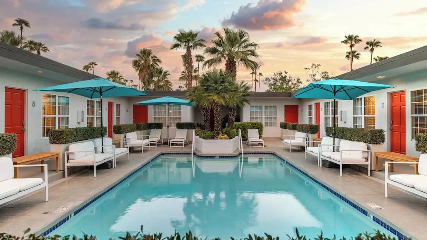 The Weekend Palm Springs