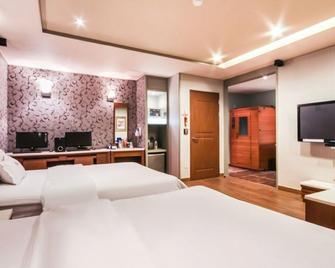 Zara Motel - Gyeongju - Bedroom